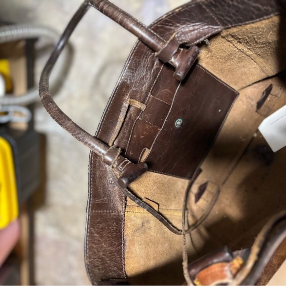 Vintage Armani Exchange Brown Leather Tote rough condition as seen - Picture 3 of 8